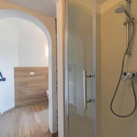 Elegante Casale Con Vista Lago Vicino A Дом отдыха Черноббио