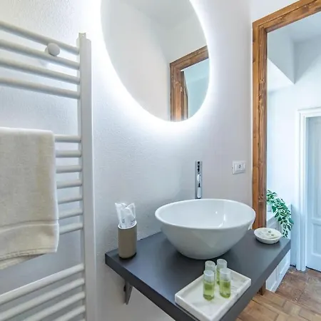 Elegante Casale Con Vista Lago Vicino A Дом отдыха *